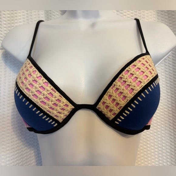 Victoria’s Secret pink & blue & crochet two piece swimsuit bikini size 34B M - Picture 2 of 10
